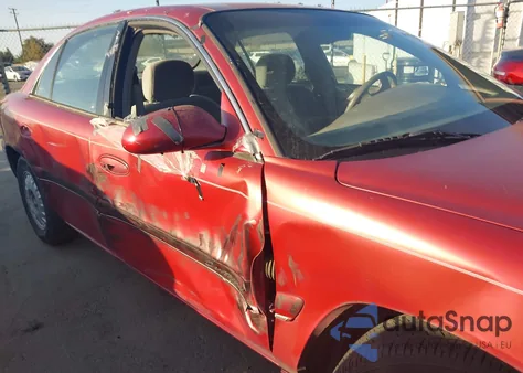 1997 Buick Century Custom Cmi z USA, uszkodzony, nr VIN 2G4WS52MXV1415593